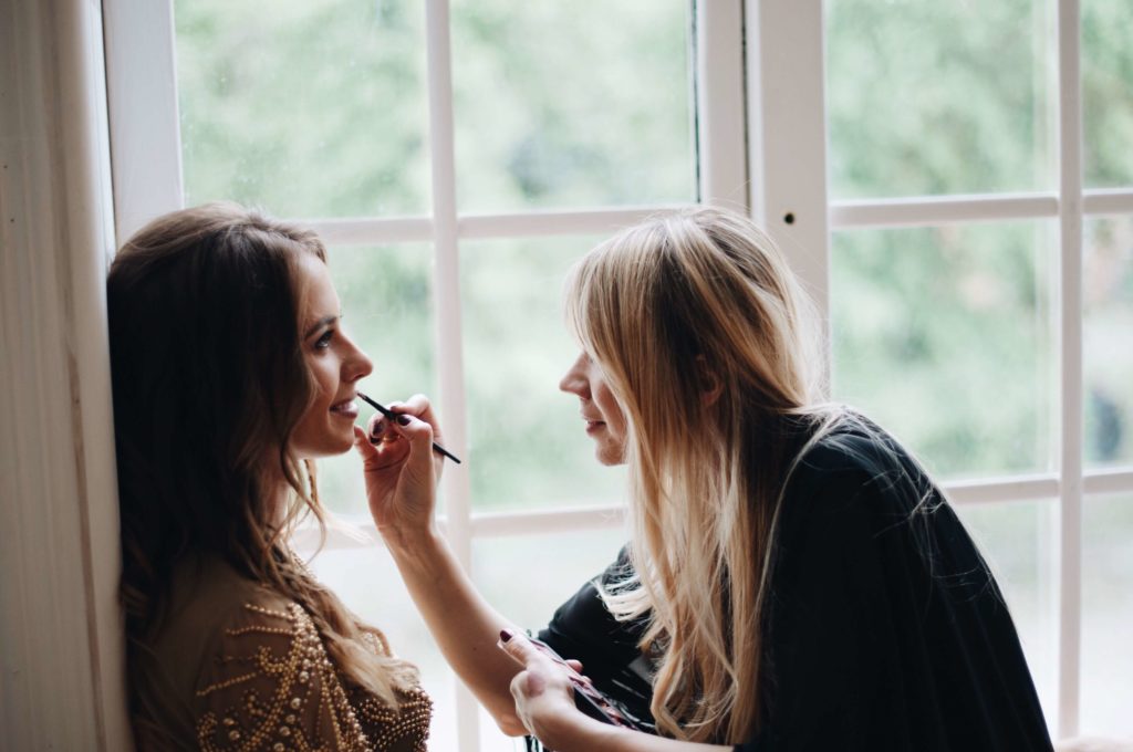 Mobile Makeup Artists Sydney Sydney's Best Practitioners Blys