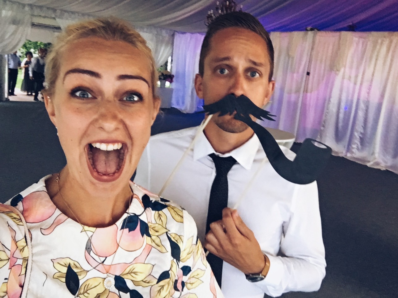 mobile teeth whitening brisbane